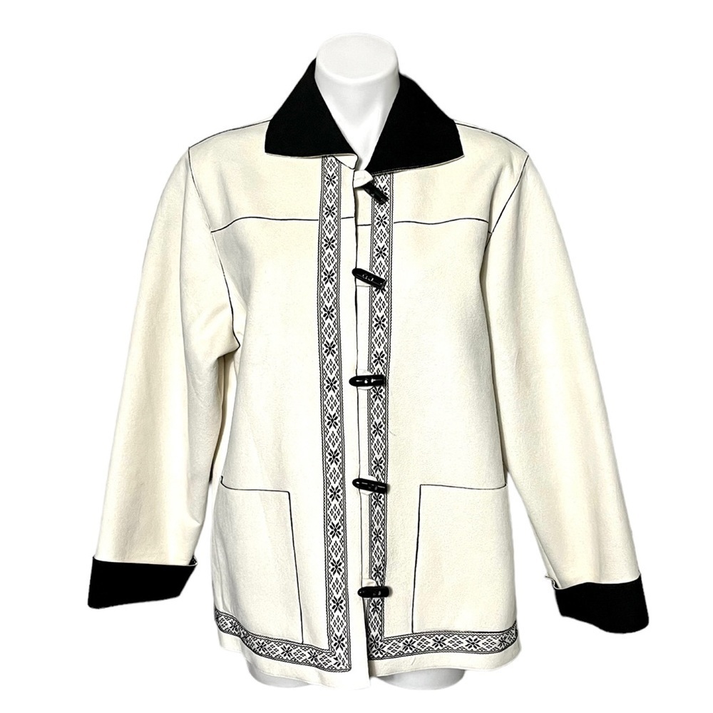 Alfred Dunner Faux Suede Jacket Size 12 Cream/Black